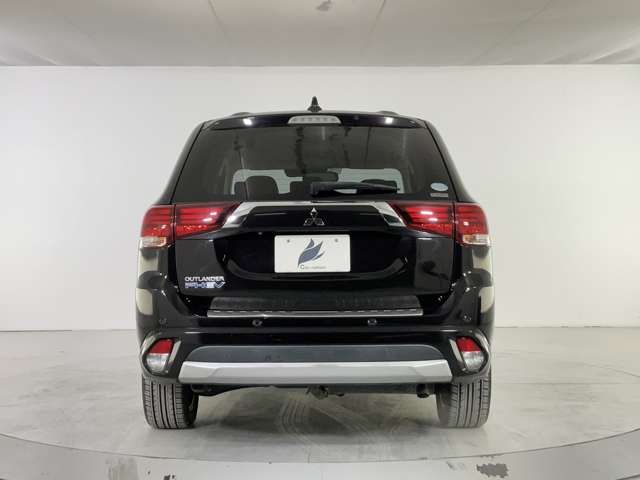 MITSUBISHI OUTLANDER PHEV 2017 Image 31