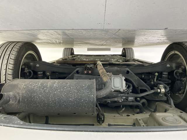 MITSUBISHI OUTLANDER PHEV 2017 Image 31