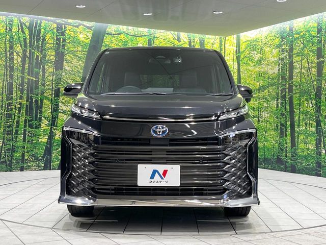 TOYOTA VOXY HYBRID 2024 Image 31