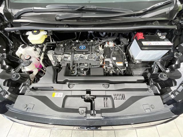 TOYOTA VOXY HYBRID 2024 Image 31