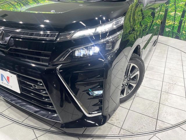 TOYOTA VOXY 2019 Image 31