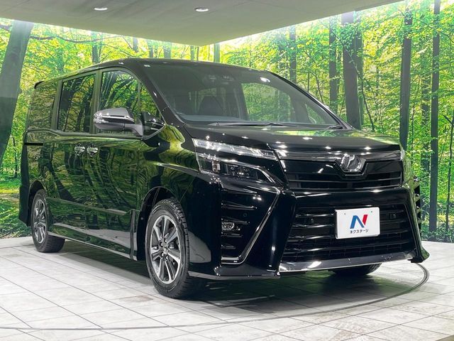 TOYOTA VOXY 2019 Image 31