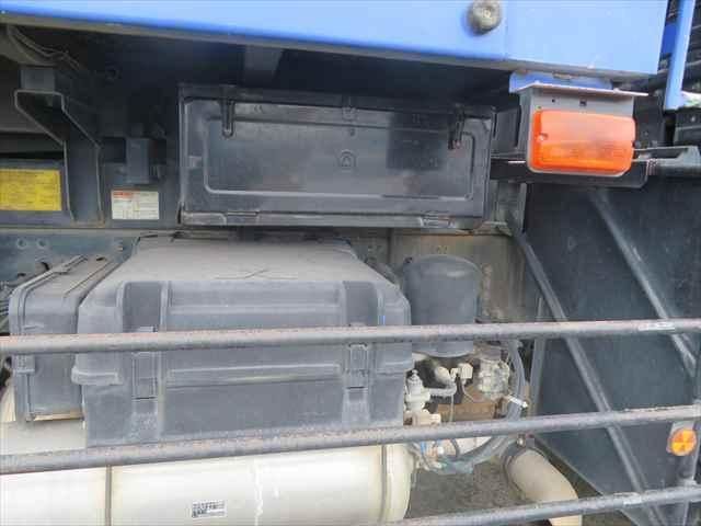 MITSUBISHI FUSOU SUPER GREAT 2015 Image 31