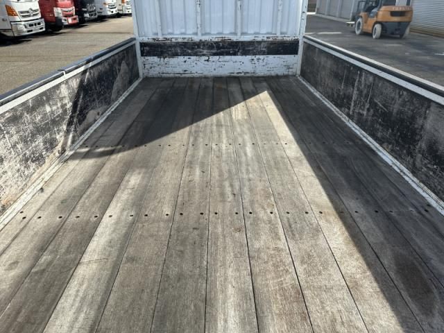 MITSUBISHI CANTER GUTS 2015 Image 31