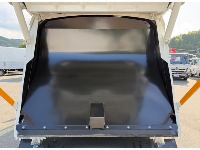 HINO DUTRO 2024 Image 31