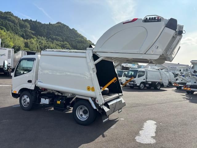 HINO DUTRO 2024 Image 31