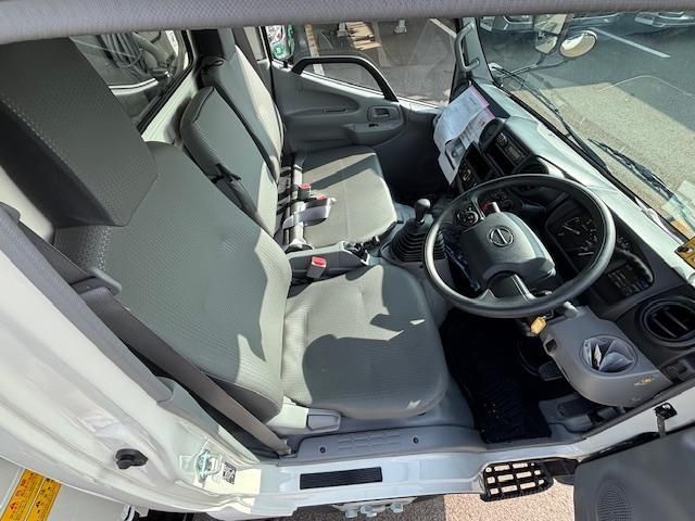 HINO DUTRO 2024 Image 31