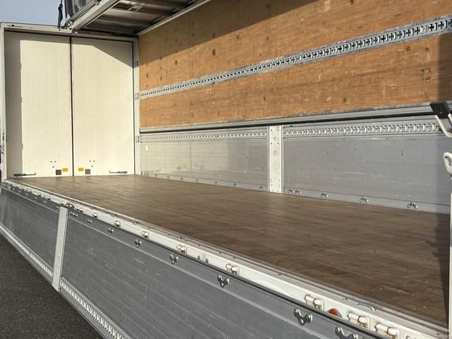 MITSUBISHI FUSOU SUPER GREAT 2023 Image 31