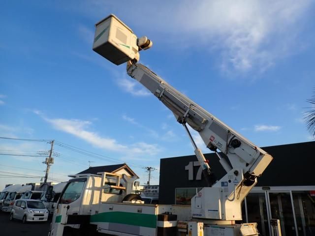 HINO DUTRO 2013 Image 31