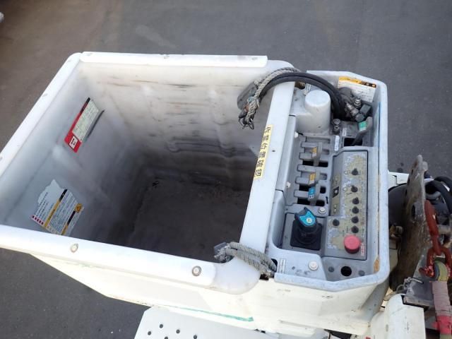 HINO DUTRO 2013 Image 31