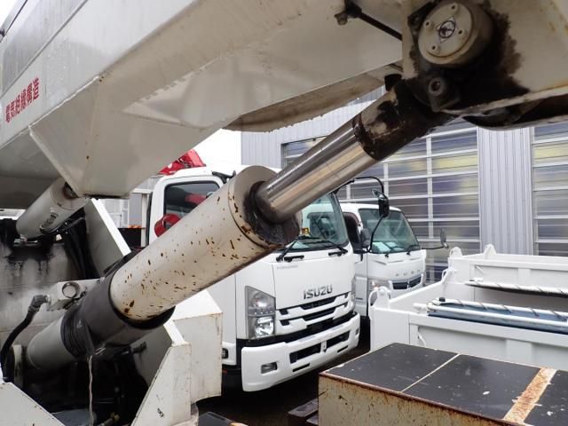 HINO DUTRO 2013 Image 31