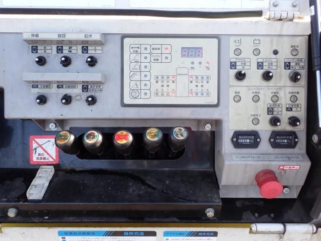 HINO DUTRO 2013 Image 31