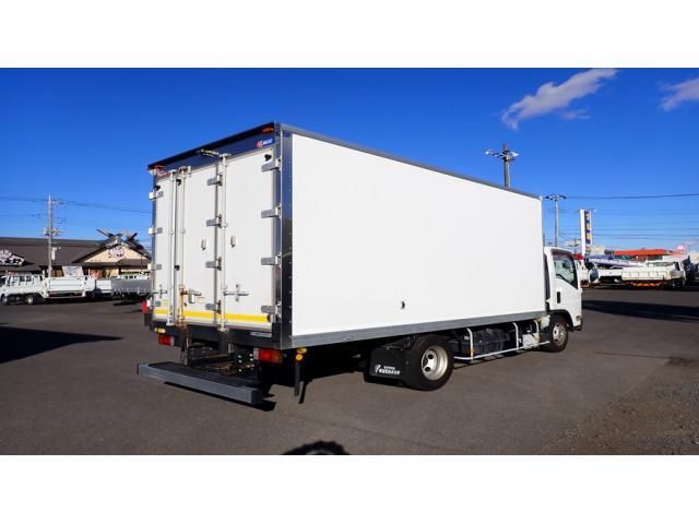 ISUZU ELF 2017 Image 31