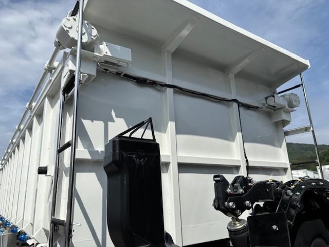 HINO PROFIA 2025 Image 31