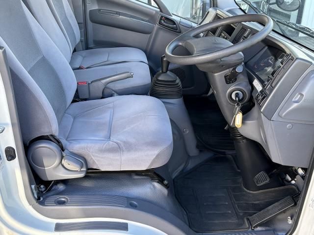 ISUZU ELF 2017 Image 31