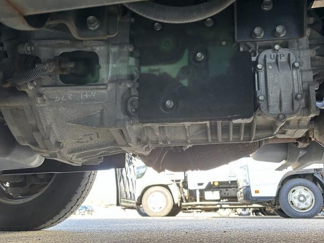 ISUZU ELF 2017 Image 31