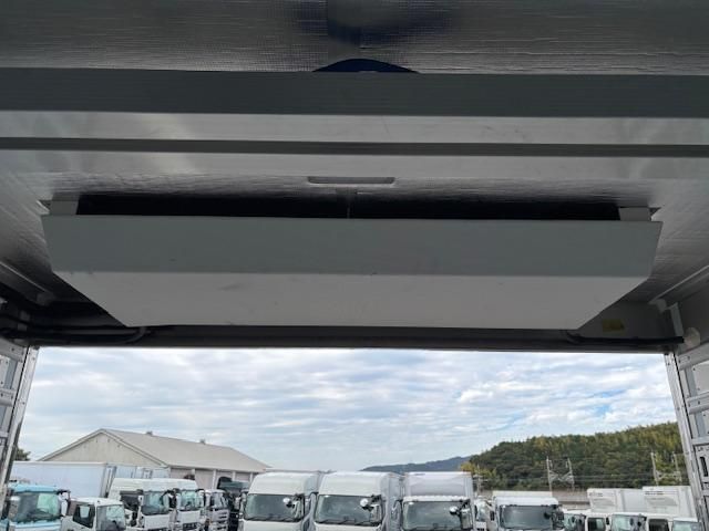 MITSUBISHI FUSOU SUPER GREAT 2023 Image 31