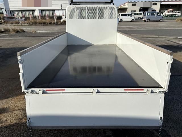 ISUZU ELF 2025 Image 31