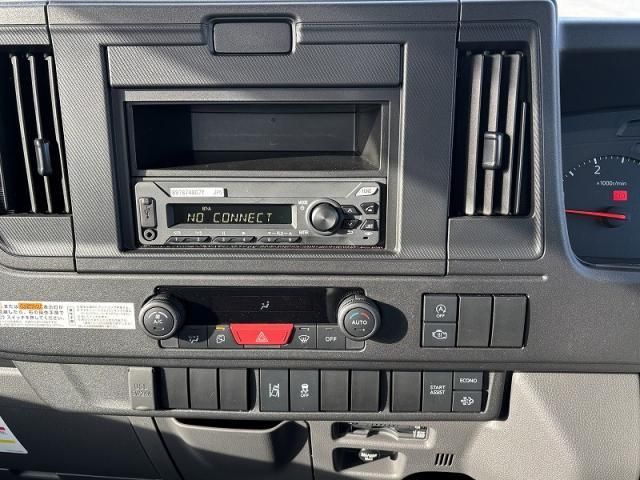 ISUZU ELF 2025 Image 31