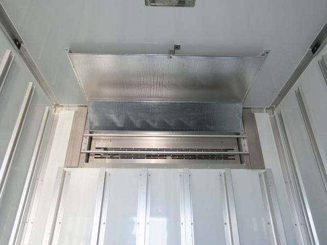 HINO DUTRO 2018 Image 31