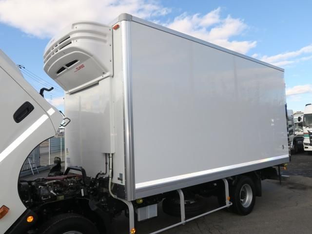 HINO DUTRO 2018 Image 31