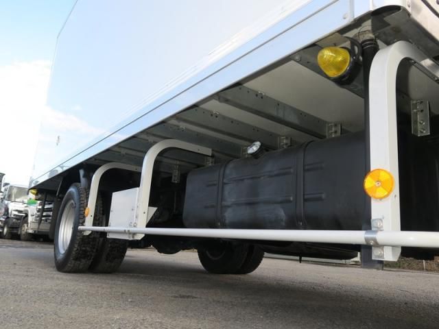 HINO DUTRO 2018 Image 31