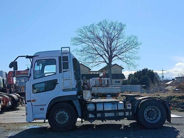 NISSAN DIESEL QUON 2011 Image 31