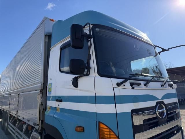 HINO PROFIA 2015 Image 31