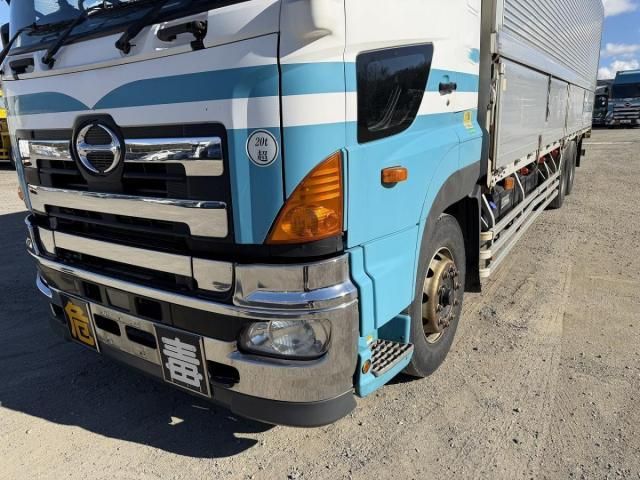 HINO PROFIA 2015 Image 31