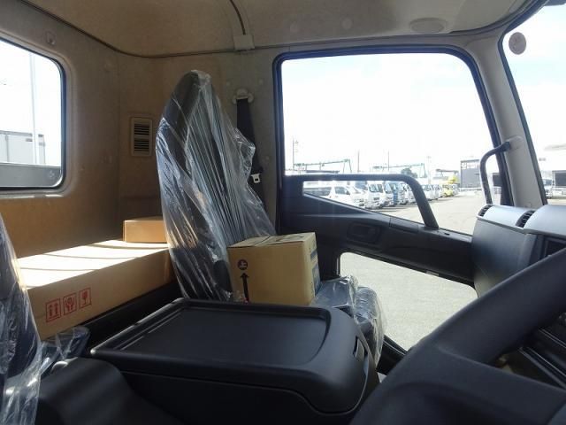 MITSUBISHI FUSOU FIGHTER 2025 Image 31