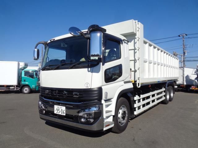 MITSUBISHI FUSOU SUPER GREAT 2025 Image 31