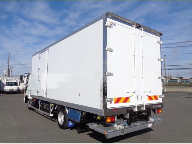 MITSUBISHI FUSOU FIGHTER 2025 Image 31