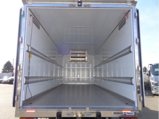 MITSUBISHI FUSOU FIGHTER 2025 Image 31