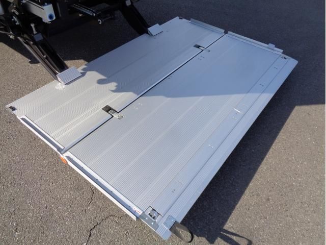 MITSUBISHI FUSOU FIGHTER 2025 Image 31