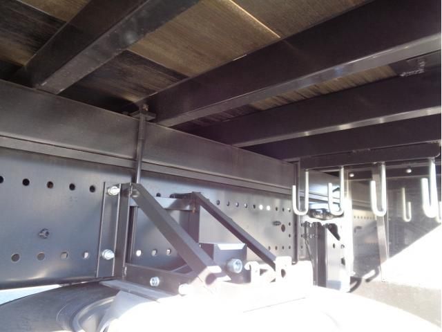 HINO PROFIA 2025 Image 31