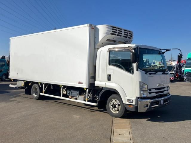 ISUZU FORWARD 2021 Image 31