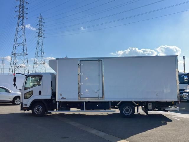 ISUZU FORWARD 2021 Image 31