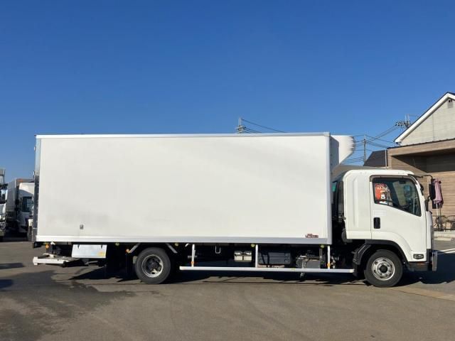 ISUZU FORWARD 2021 Image 31