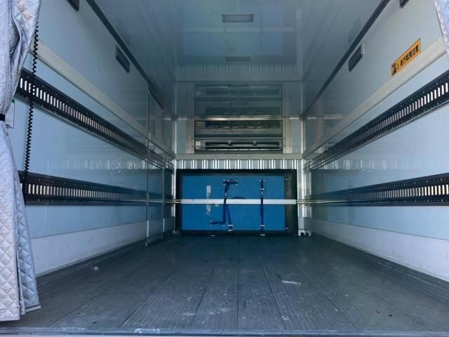 ISUZU FORWARD 2021 Image 31