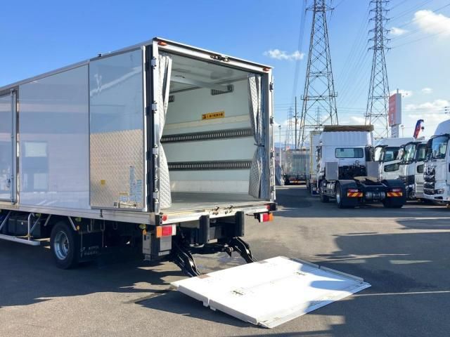 ISUZU FORWARD 2021 Image 31