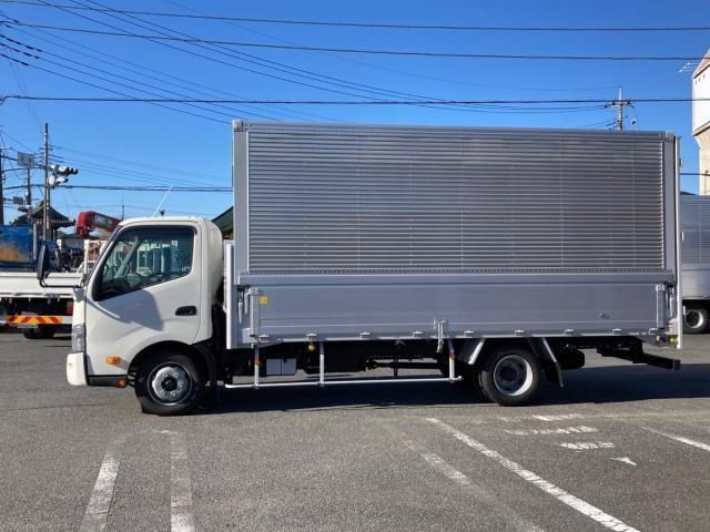 HINO DUTRO 2025 Image 31