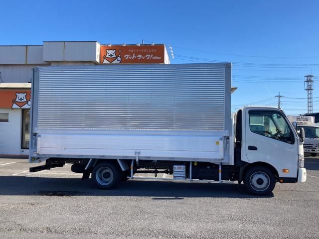 HINO DUTRO 2025 Image 31