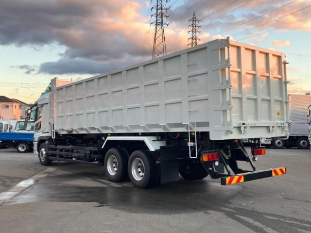 MITSUBISHI FUSOU SUPER GREAT 2024 Image 31