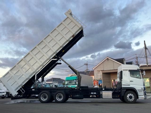 MITSUBISHI FUSOU SUPER GREAT 2024 Image 31