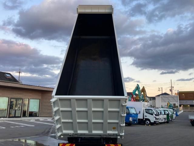 MITSUBISHI FUSOU SUPER GREAT 2024 Image 31