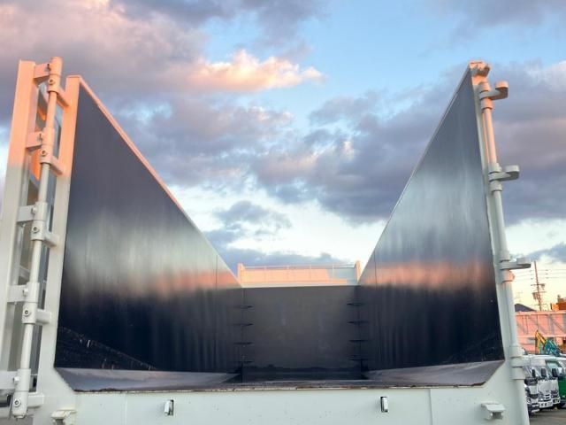 MITSUBISHI FUSOU SUPER GREAT 2024 Image 31