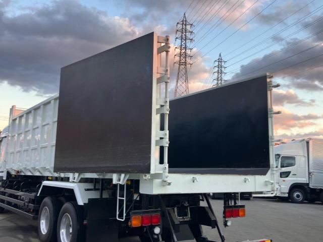 MITSUBISHI FUSOU SUPER GREAT 2024 Image 31