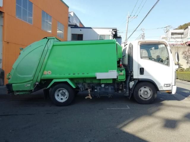 ISUZU ELF 2015 Image 31