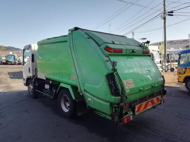 ISUZU ELF 2015 Image 31