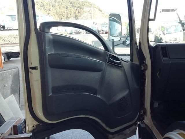 ISUZU ELF 2015 Image 31